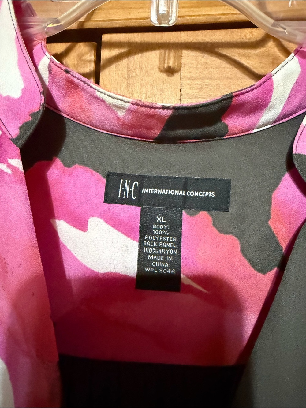 3 for the price of 1! Cute tops for summer. - Picture 3 of 4